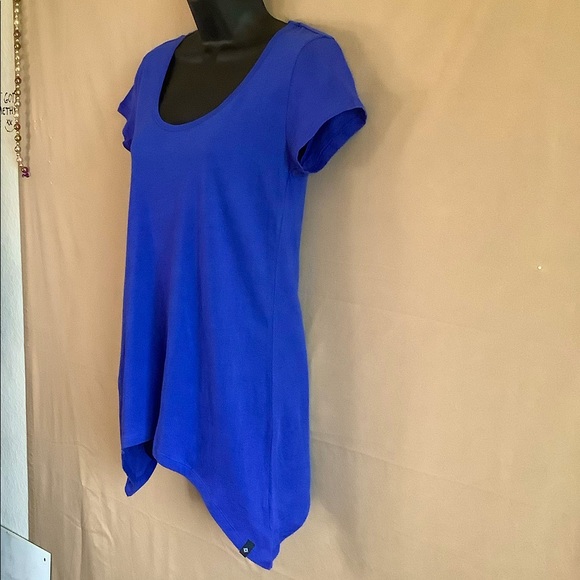 NWT Satva Blue 100% Organic Cotton Hi-Lo Tee XS - Picture 2 of 12